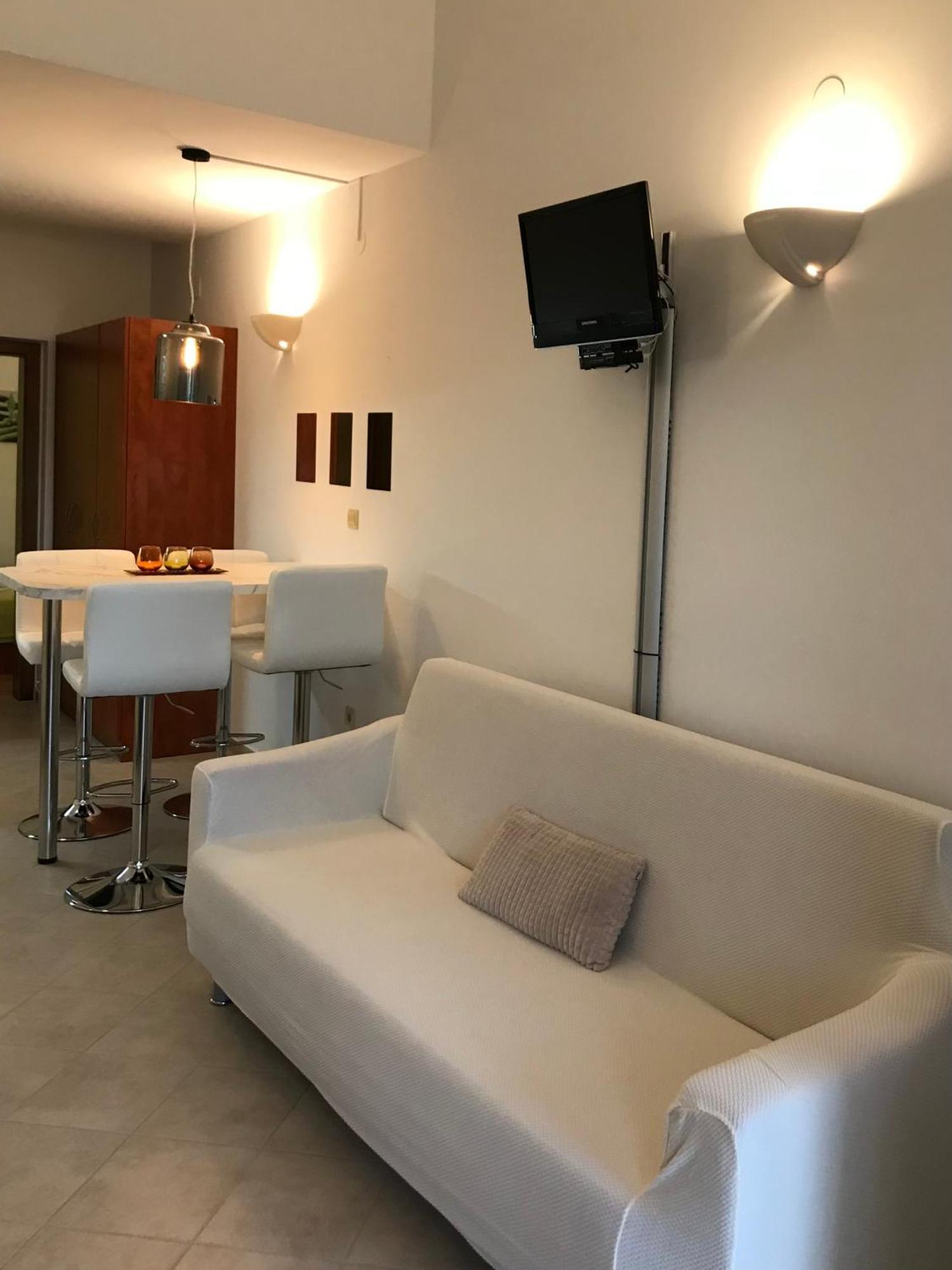Apartmani Samec Novalja Kültér fotó