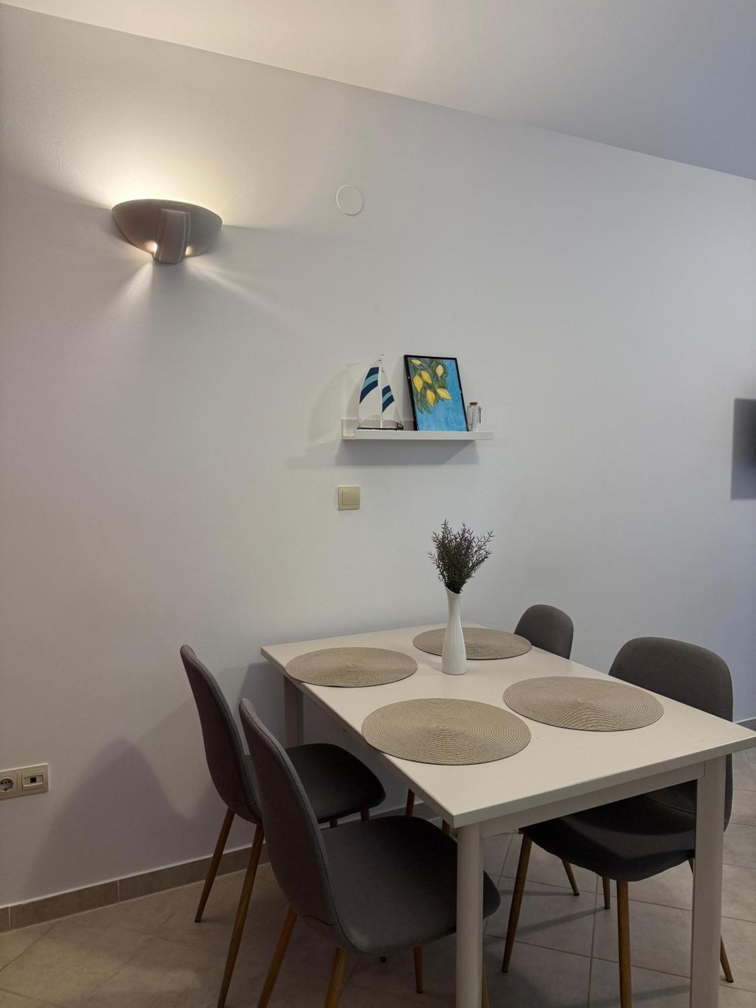 Apartmani Samec Novalja Kültér fotó
