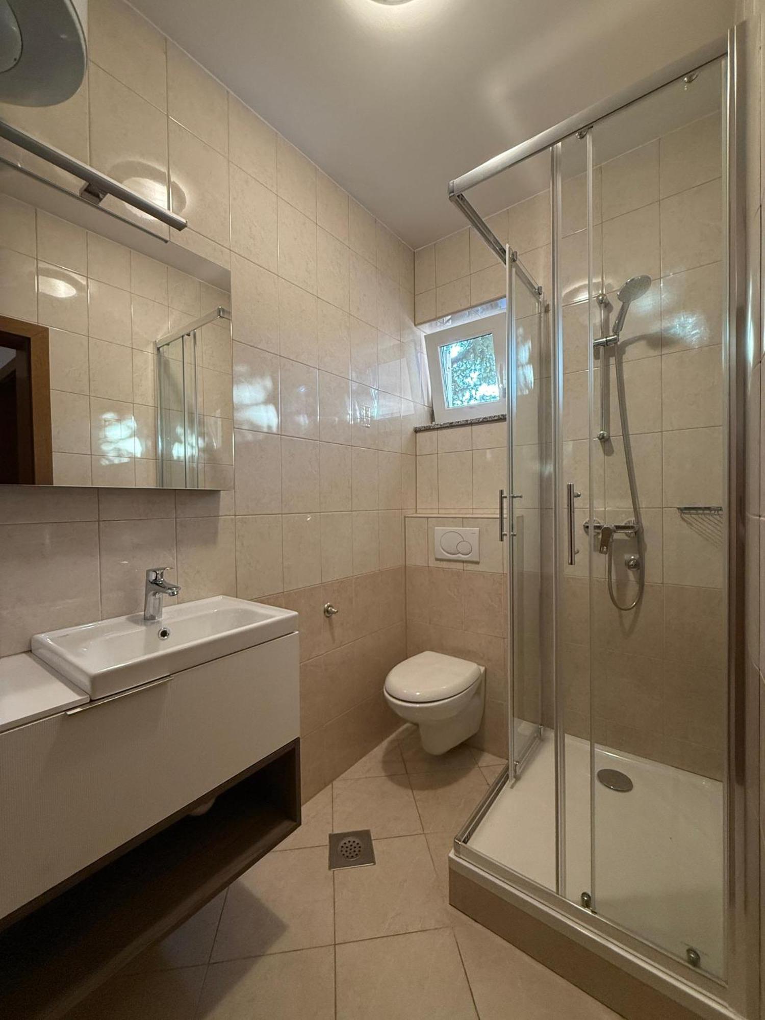 Apartmani Samec Novalja Kültér fotó
