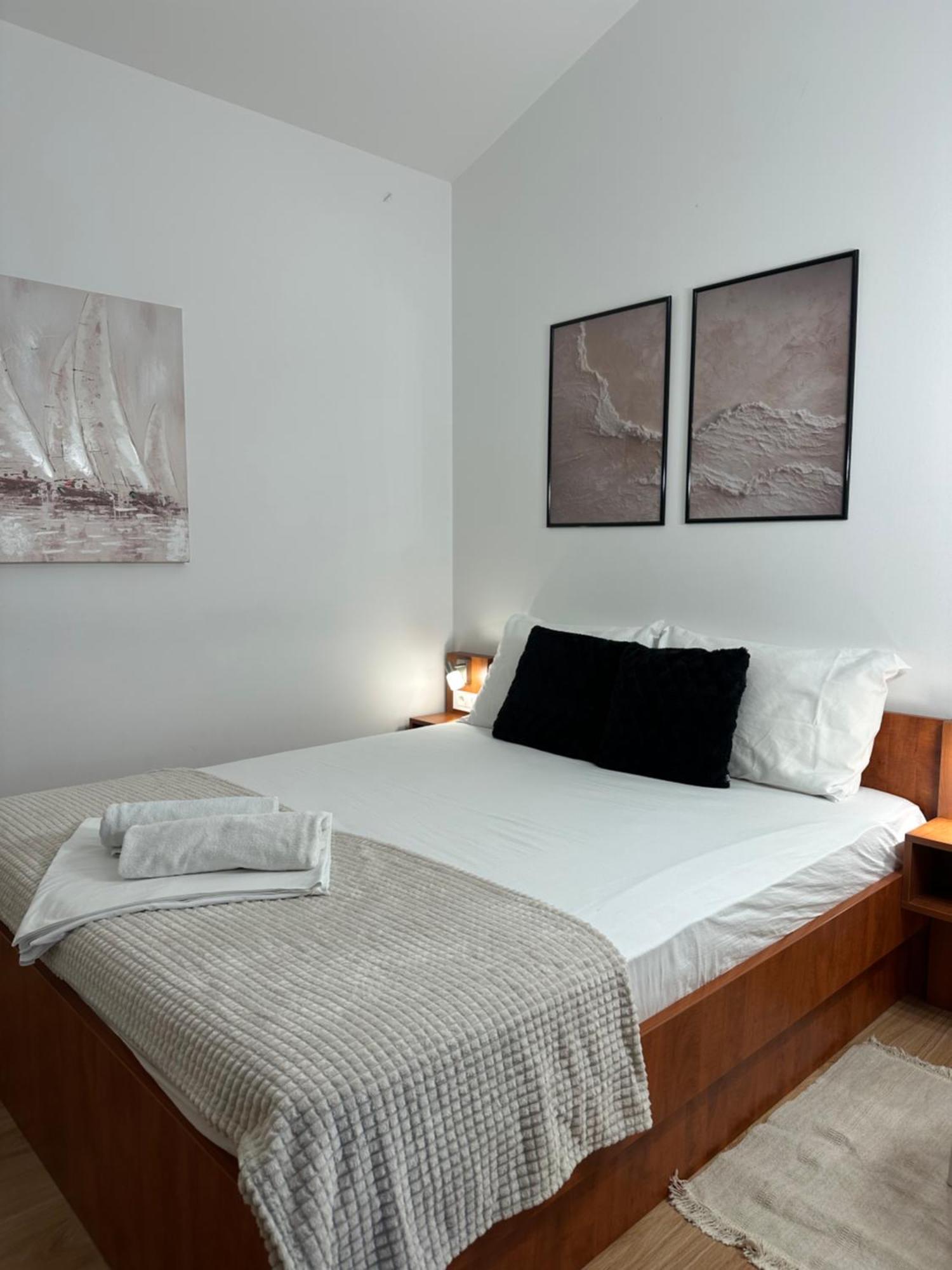Apartmani Samec Novalja Kültér fotó