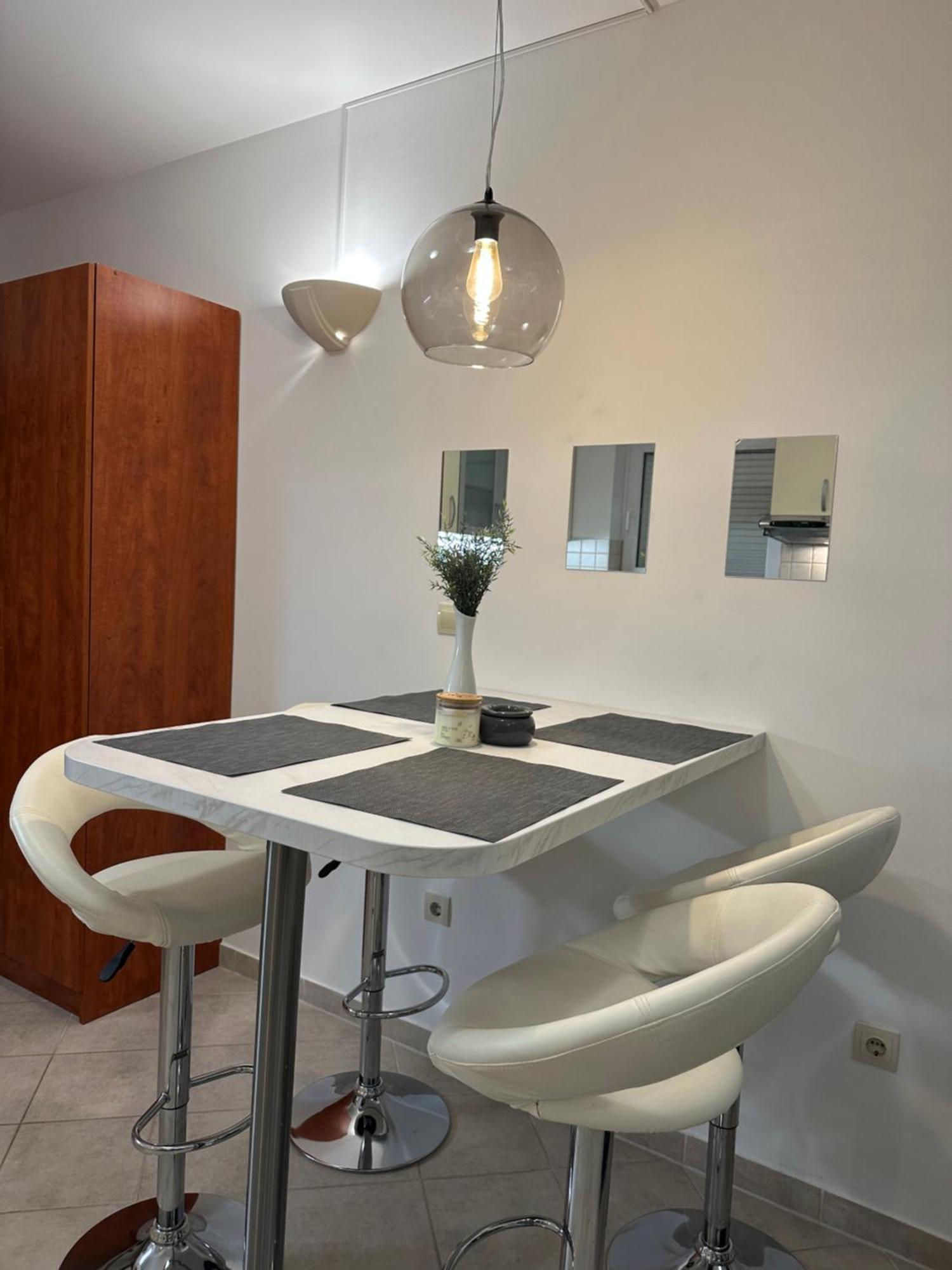 Apartmani Samec Novalja Kültér fotó